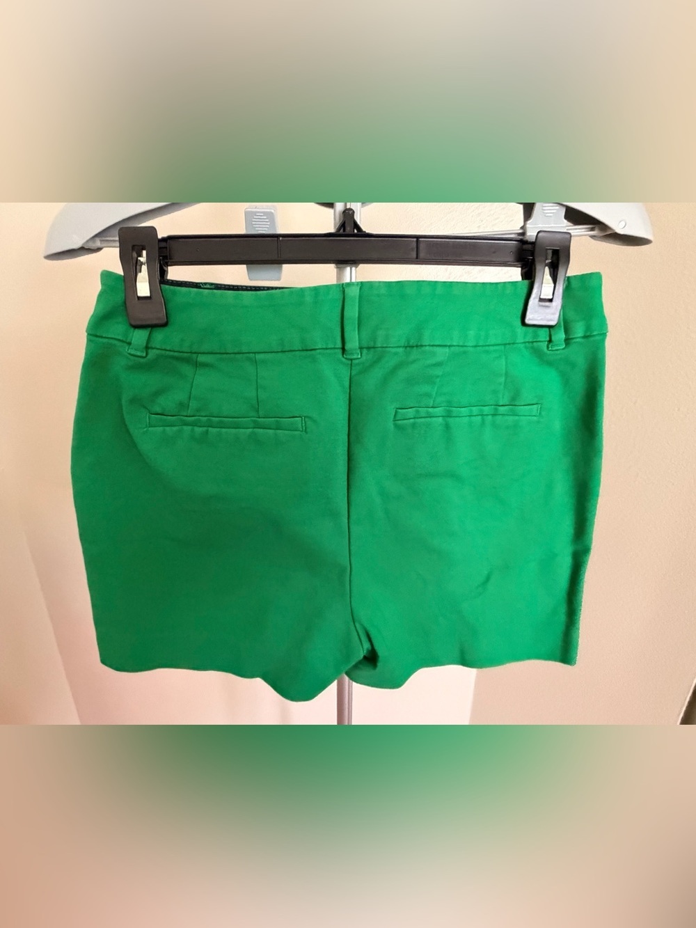 Boden 4” Flat Front Chino Shorts - Picture 4 of 10